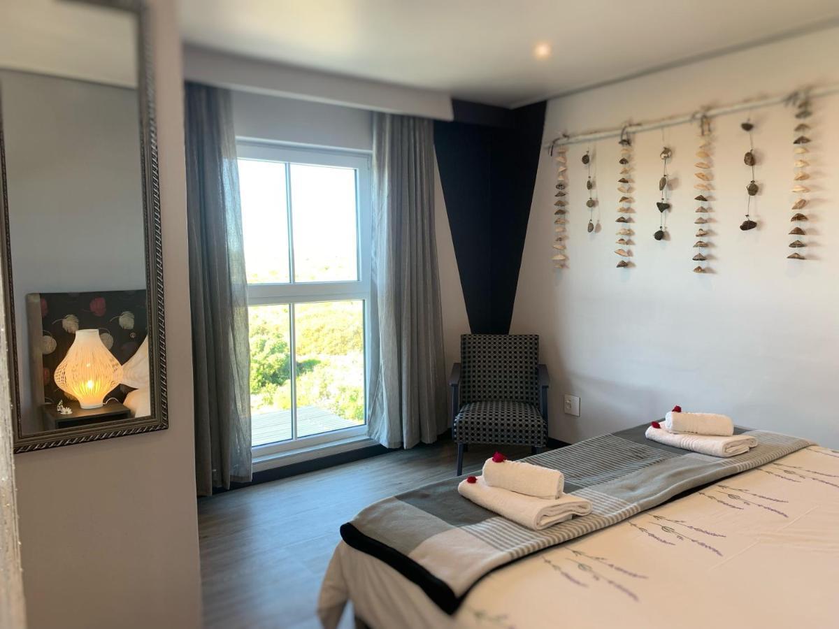 Farr Out Guest House Paternoster Luaran gambar