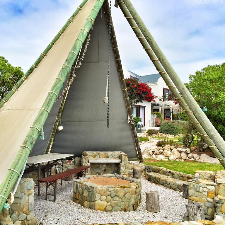 Farr Out Guest House Paternoster Luaran gambar